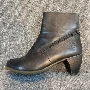 Vintage Rare Dr. Martens Gia Black Leather Womens 6 Heeled Ankle Booties Boots